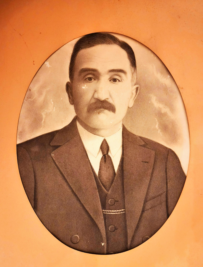 thumbY.Ziya (1933 Ankara tarihli portre)